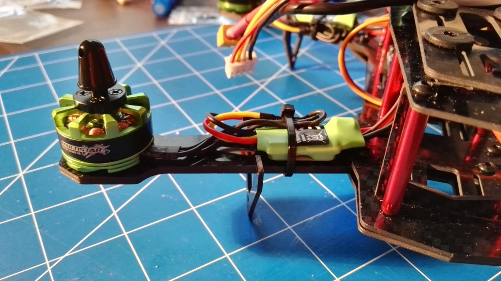 Turnigy Multistar V2 2206-2150KV Motor The "Baby Beast" with Turnigy Multistar 10A V2 ESC BLHeli