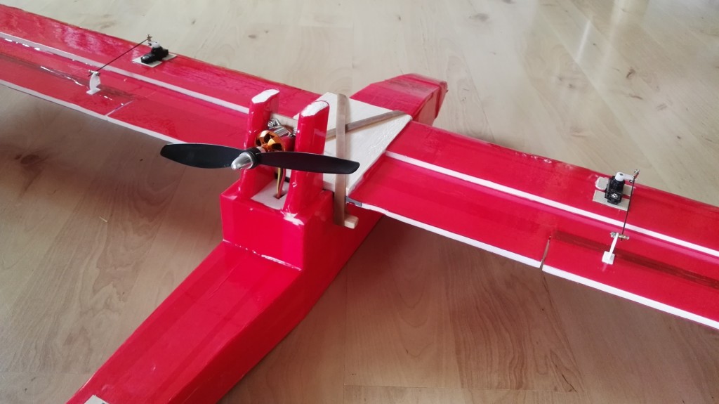 Turnigy D2826-6 2200KV