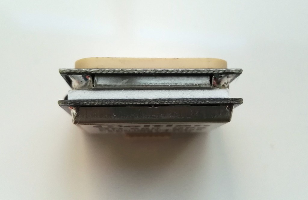 Beitian BN-880 Side view