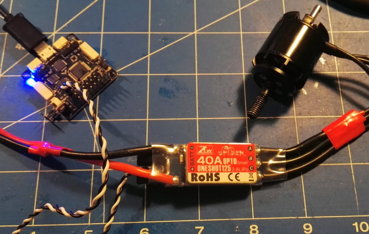 ZTW Spider 40A OPTO Small ESC running BLHeli