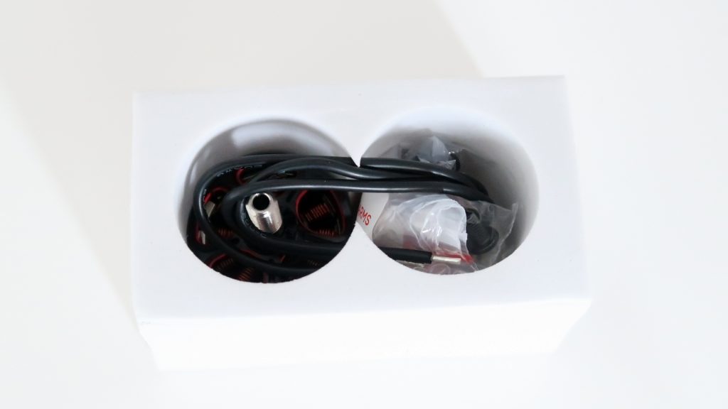 EMAX RS2 2206 1600KV motor in a box